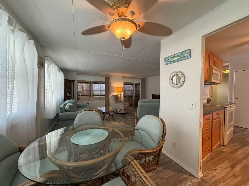 18 Date St a Bradenton, FL Mobile or Manufactured Home for Sale